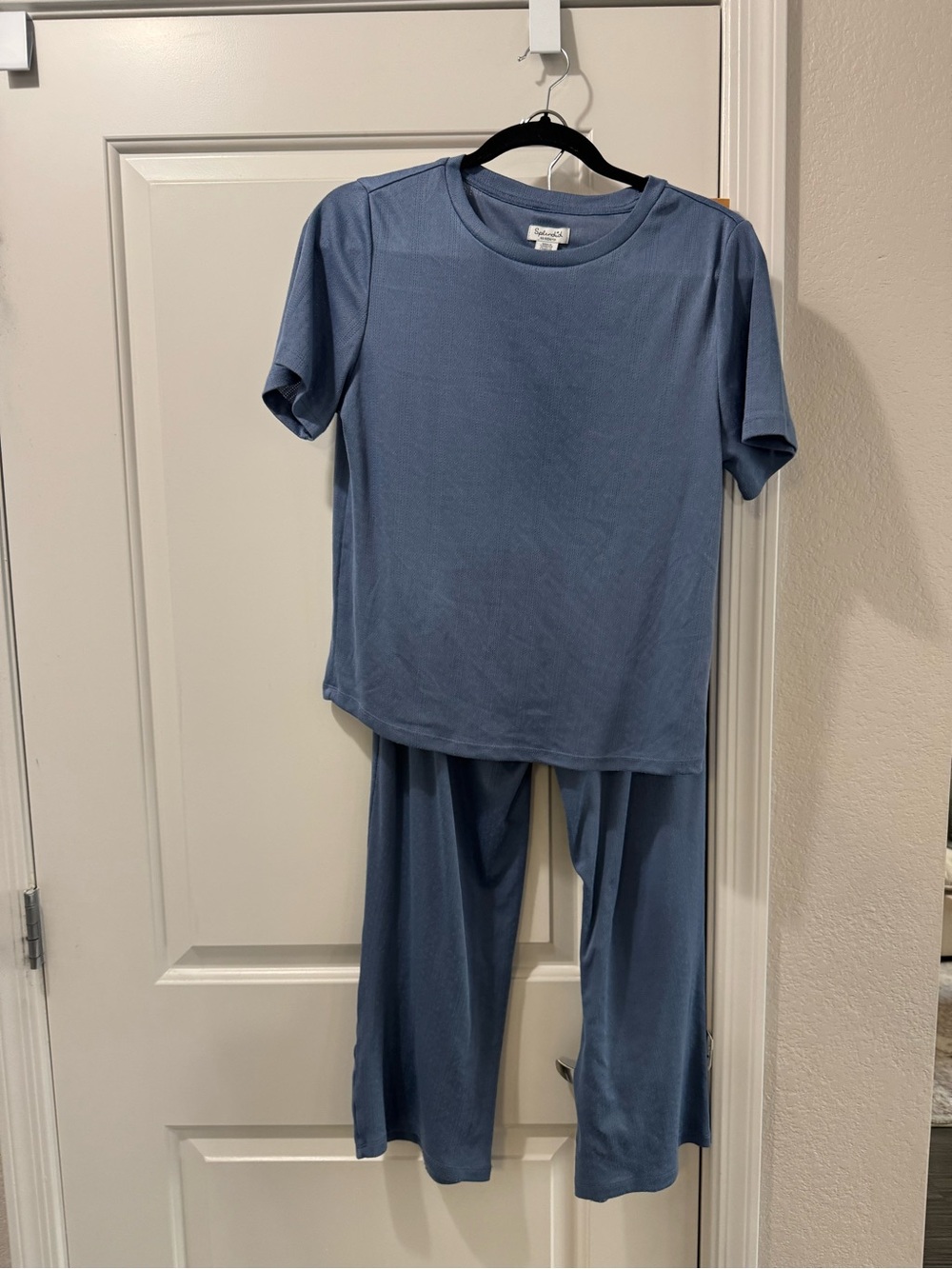 Splendid Two-Piece Pajama Set XS